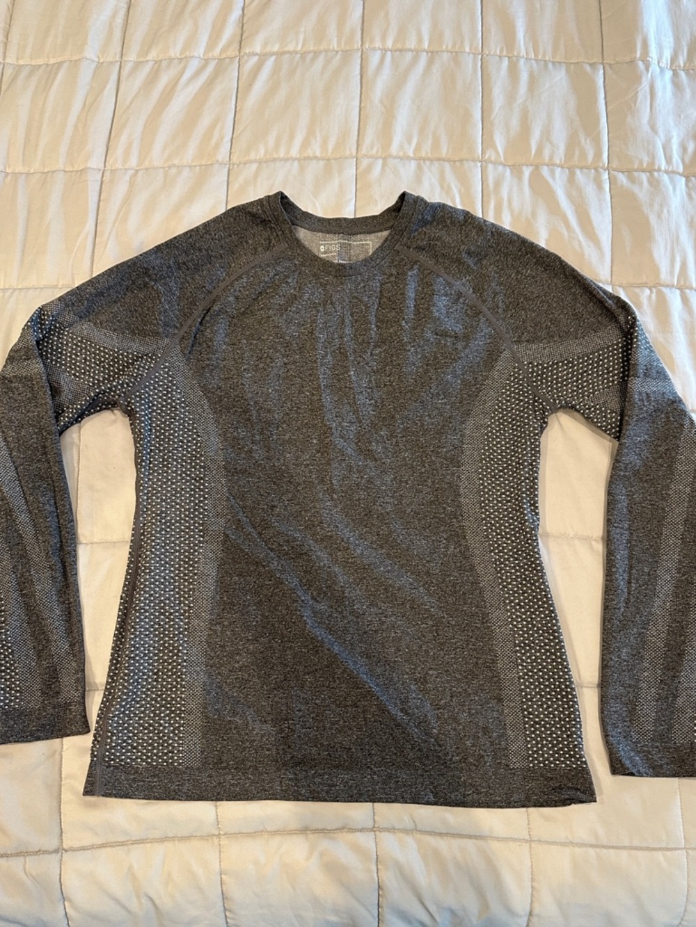 Figs Women's Long Sleeve Tee - Charcoal Heather